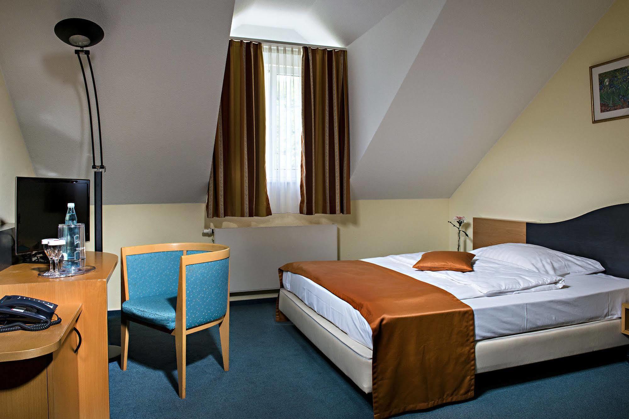H+ Hotel Erfurt Eksteriør bilde